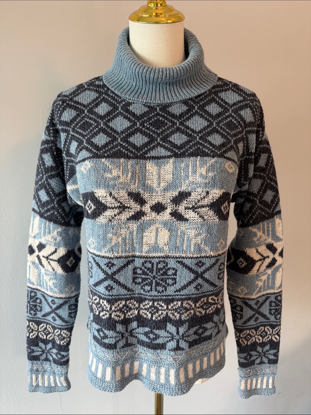 High Sierra Blue and Gray Patterned Turtleneck Sweater